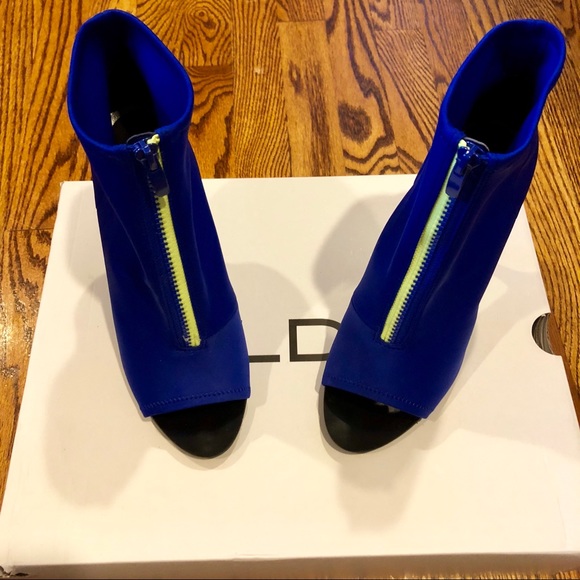 ALDO Royal blue high heel boots - Picture 2 of 5